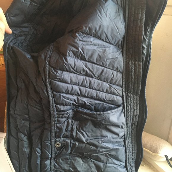 Abercrombie -Lightweight Down Puffer - Picture 4 of 6